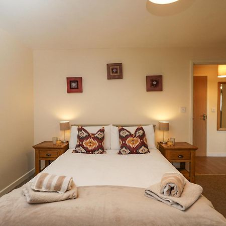 Roan Cottage Lydiard Millicent Экстерьер фото